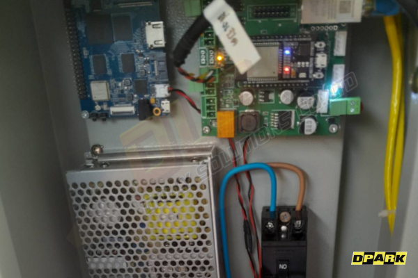 ตัวอย่างสินค้า ไม้กั้นรถยนต์ พร้อมกล้อง LPR