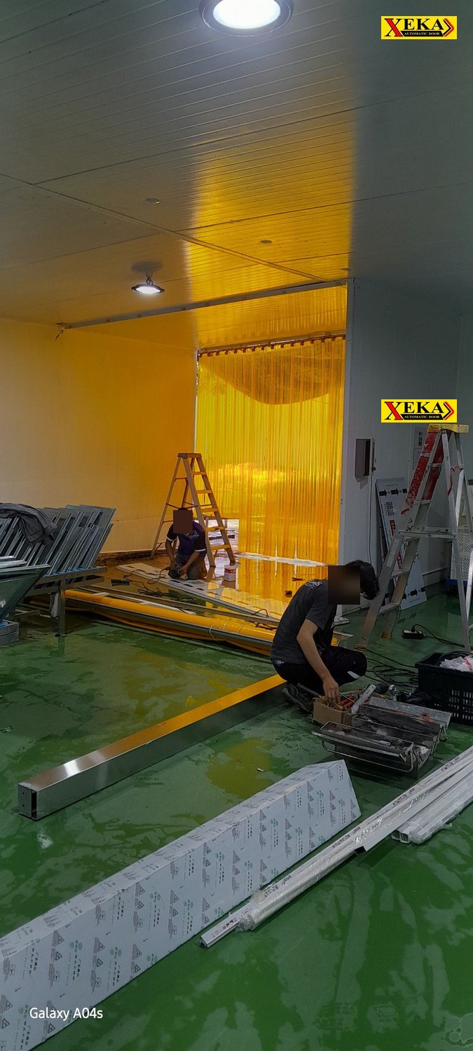 ติดตั้งประตู PVC High Speed Doorหน้างานจริง
